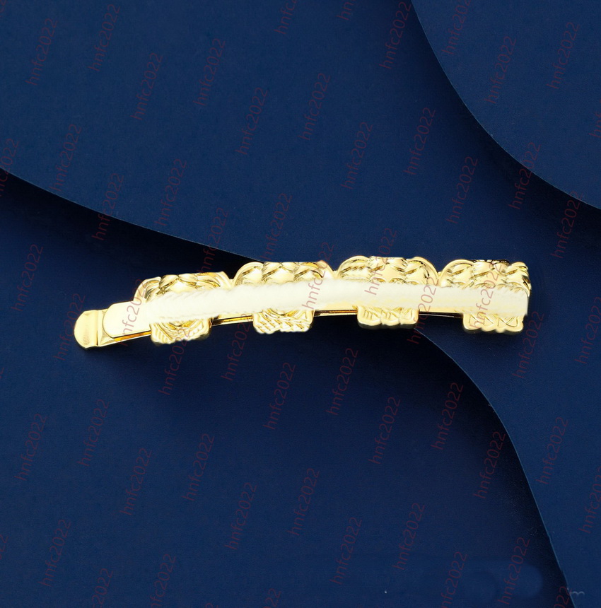 Classic Duck Billed Hair Clip For Women Elegant Snap Barrettes Stick Hairpin Medusa Head Portrait Side Clip Greece Meander Pattern Hairs Styling Acces