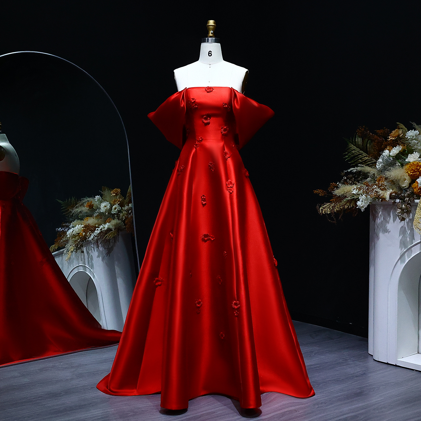 Beaded Red Prom Dresses Off The Shoulder Necke Evening Gowns Appliqued Or Length Satin Special Ocn Formal Wear