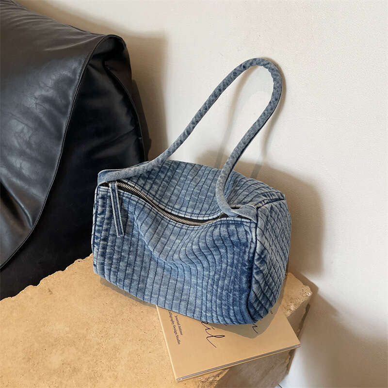 Hong Kong Feng Shui Washed Denim Cloth For Women, New Autumn And Winter Korean Version, Fashionable Large Capacity Casual Single Shoulder Armpit Bag
