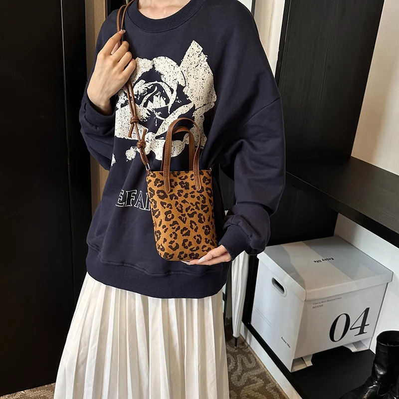 Suede Bag for Women Vintage Womens Bag Retro Handbags Purse Leopard Print Shoulder Bags Mini Suede Top Handle Clutch Hobo Bag 241228