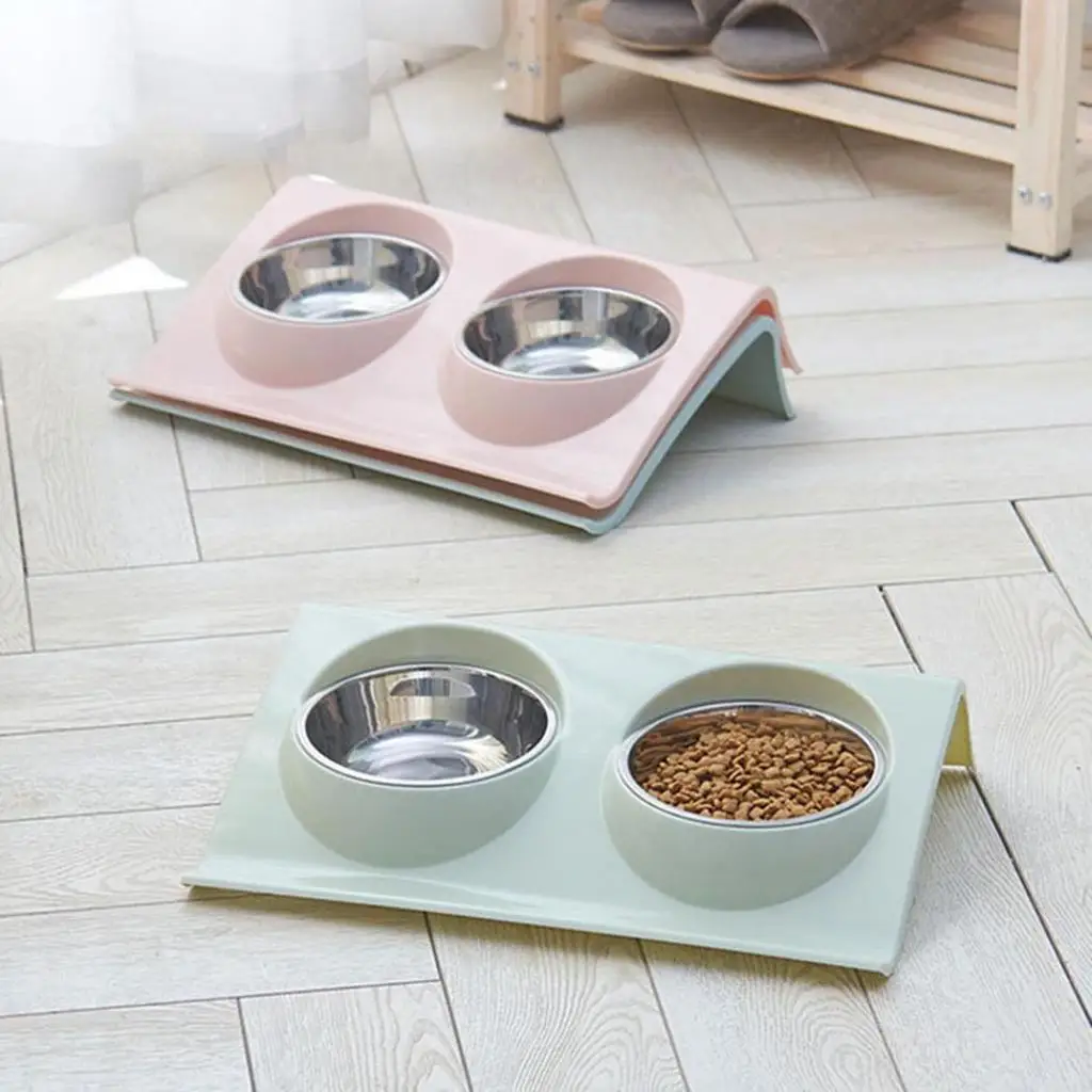 162184 The bowl has a non-slip bottom and strong friction at bottom, so the cat can eat without shaking