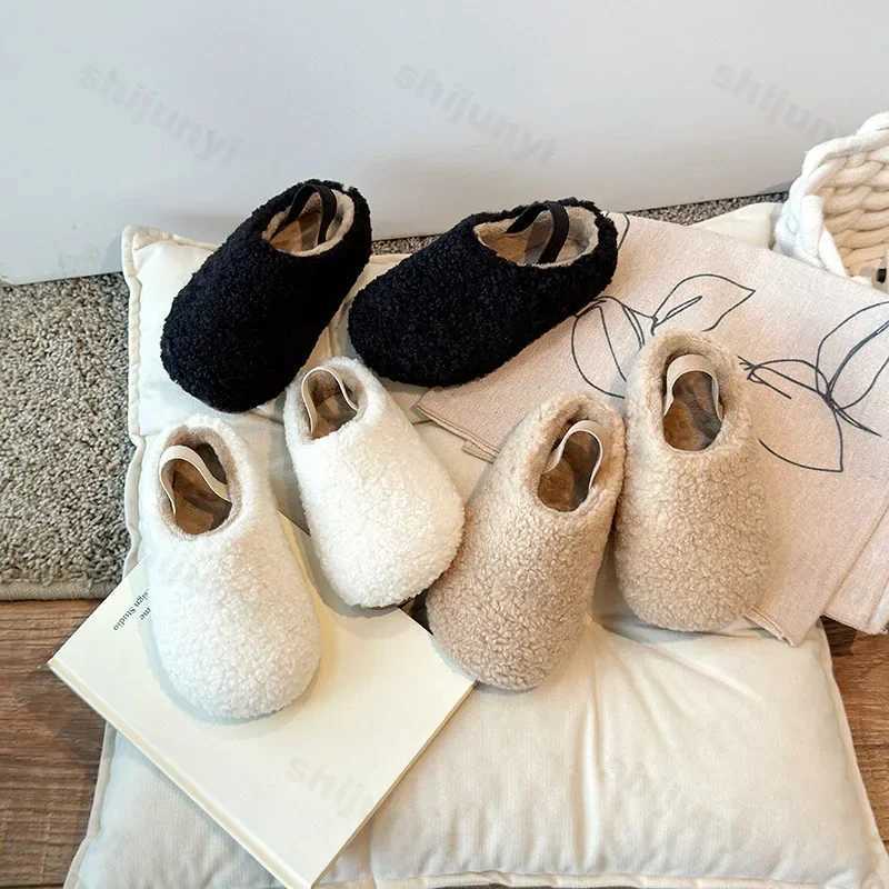New 2025 Winter Childrens Flat Shoes with Casual Fluffy Cover Heel Sliding with Childrens Soft Cushion Neutral Gentle Warm Boys and Girls Shoes W24122