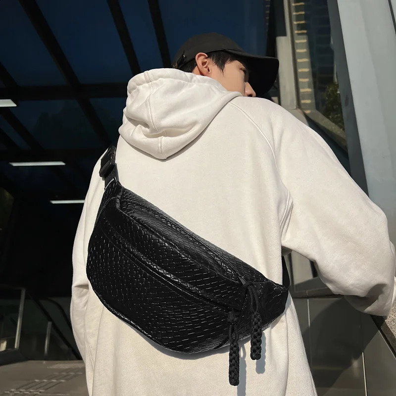 Unisex Waist Bag Large Capacity Fanny Packs Woven pattern Chest Fashion Shoulder Crossbody Bags Highquality Belt 241223