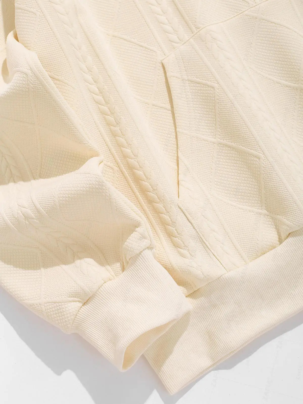 Mens Knitted Jacquard Texture Half Zipper Stand Collar Kangaroo Pocket Zipper Sweatshirt 241227