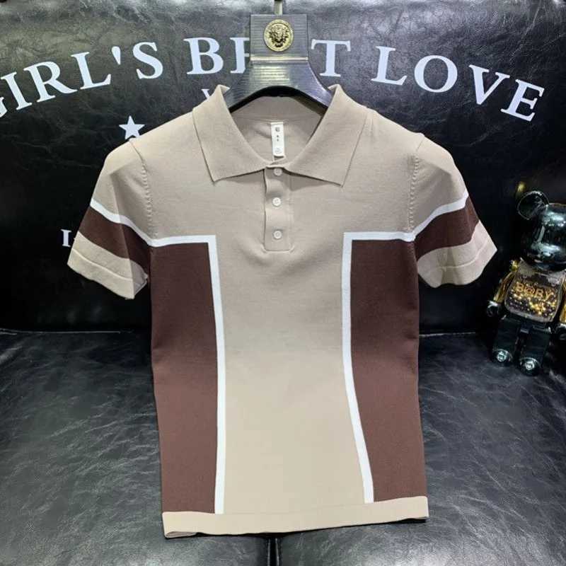 2024 Summer New Mens Color Ice Lock Silk Short sleeved shirt Shirt Mens High end Slimming Summer Thin T-shirt X241228