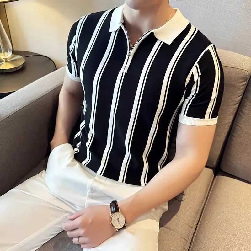 Korean fashion mens shirt shirt summer trend intelligent casual lapel striped contrasting color half zipper short sleeved ultra-thin knitted top X2412