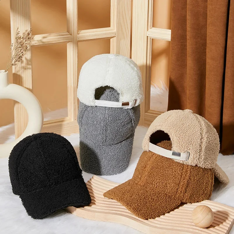 Winter Women Baseball Cap Men Artificial Lamb Wool Duck Tongue Hats Plush Thickened Warm Fashion Solid Velvet Sunshade Hat 241227