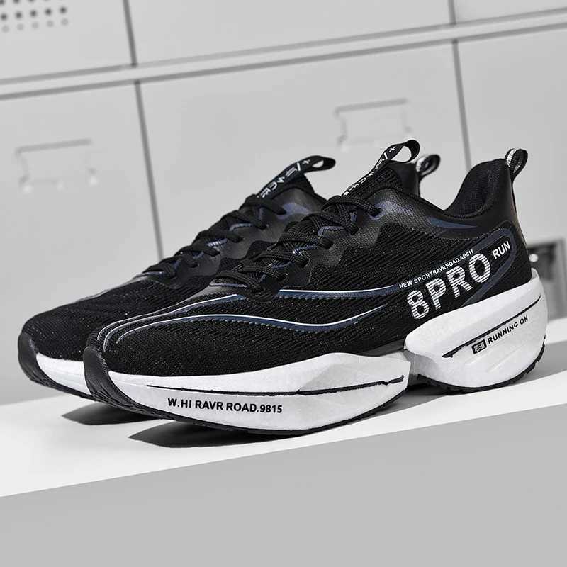 Running Shoes Speciality Carbon Plate Marathon Men Sports Breathable Lightweight Womens Comfortable Athletic Nonskid SneakersC250118