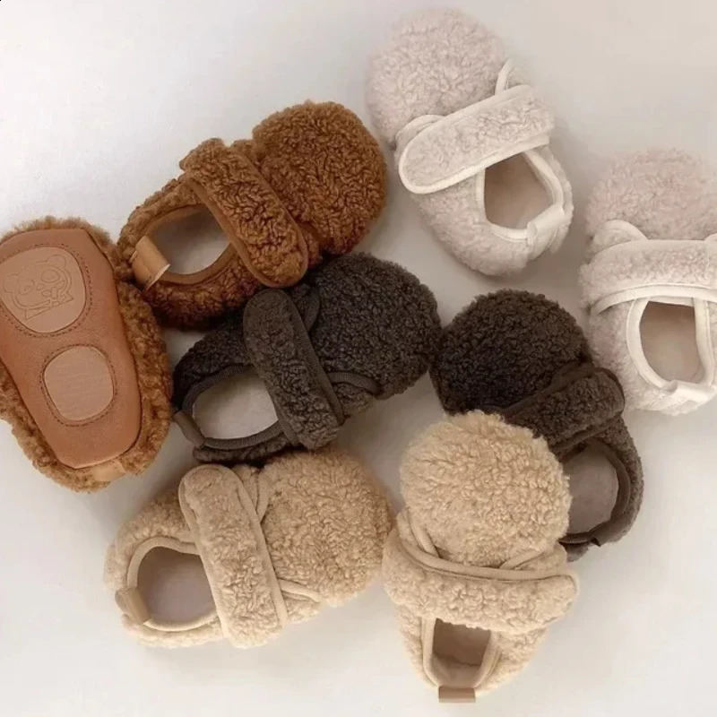0-2Y Baby Plush Shoes Autumn Winter Solid Color Boys Girls Walking Shoe Versatile Soft Soled Anti Slip Princess Dress Shoes 241228