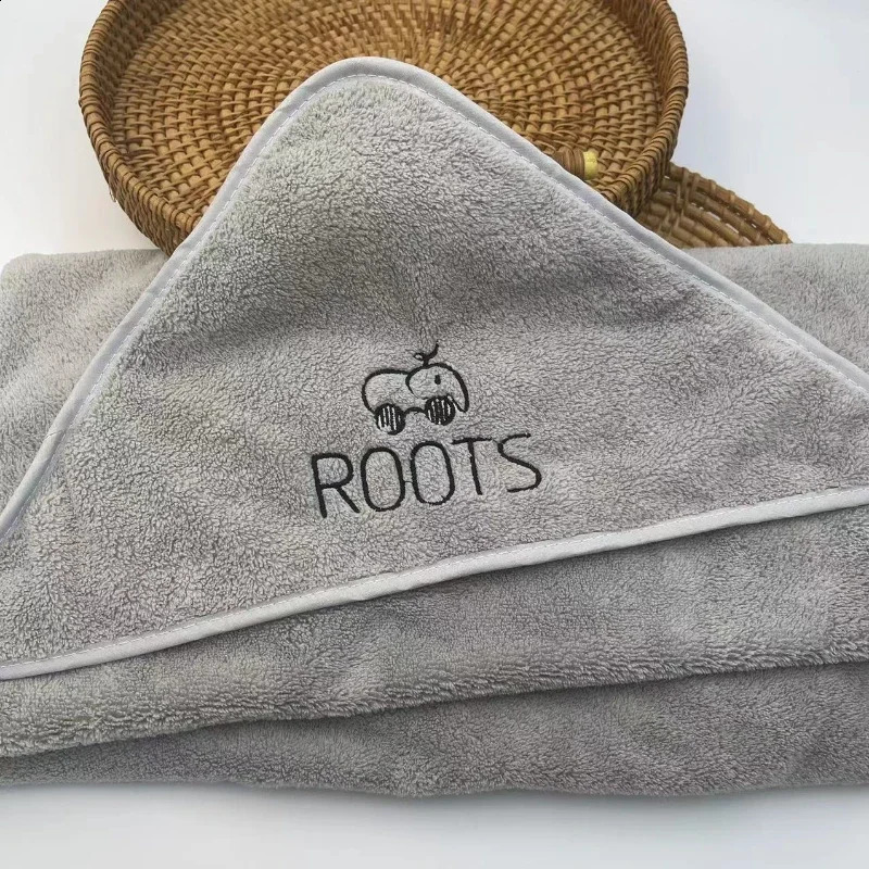 Custom Name Childrens Towel Cloak Quick-Drying Coral Velvet Robe Cape Personalized Embroidery Baby Darling Hooded 241227
