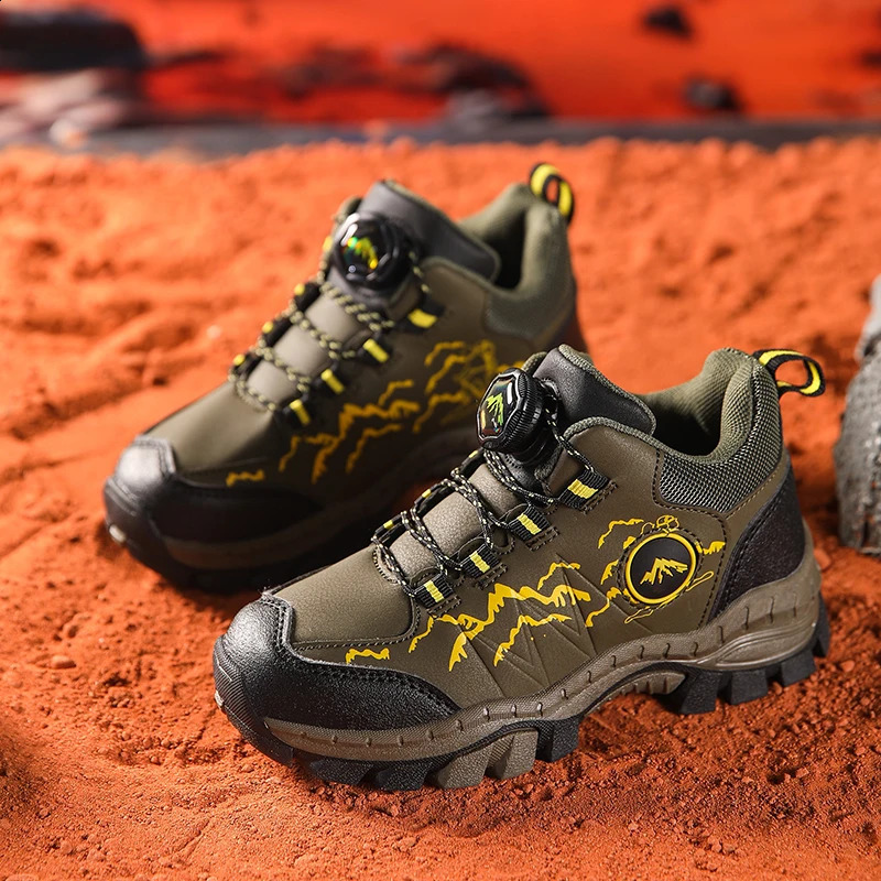 Steel Claw Warm Household Plus Fleece Non-slip Snow Boots Winter Cotton Shoes Thickened Hiking Shoes for Children 241228