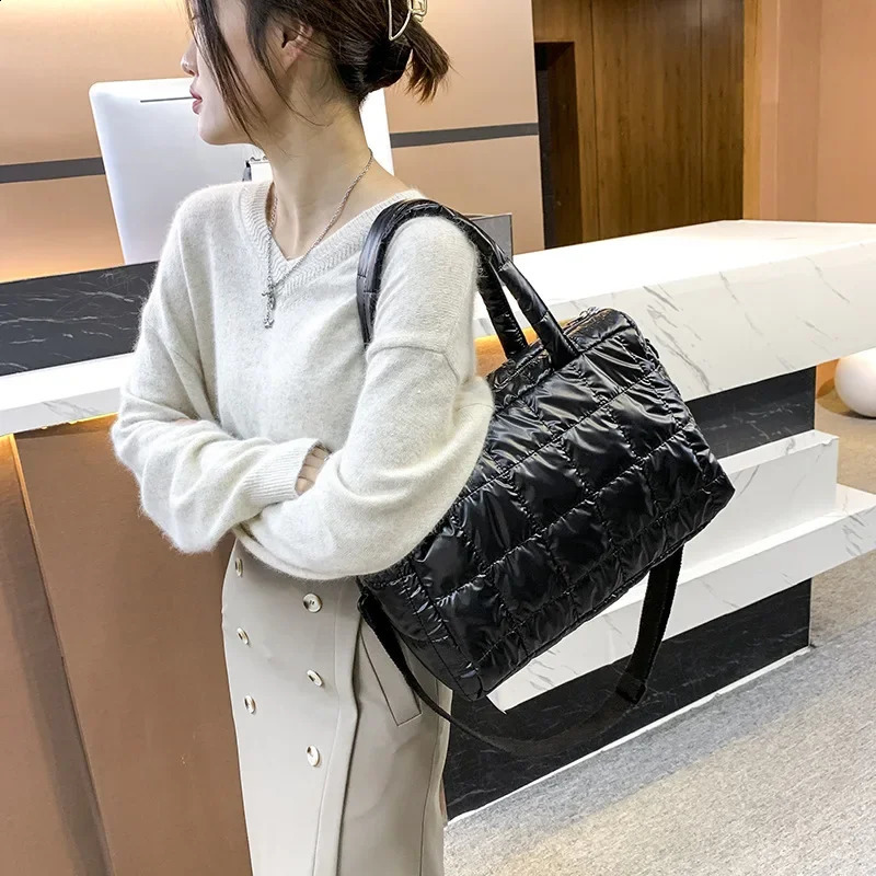 cotton warm space slanting crossbody shoulder bag fashion glossy waterproof large capacity leisure handbag female 241226Z