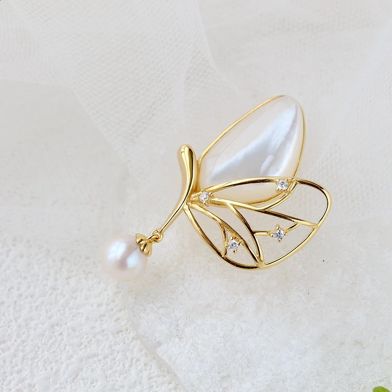 925 Sterling Silver Brooch Gold Plated Butterfly Inlaid Natural Freshwater Pearl Shellfish Trendy Jewelry Gift 241227