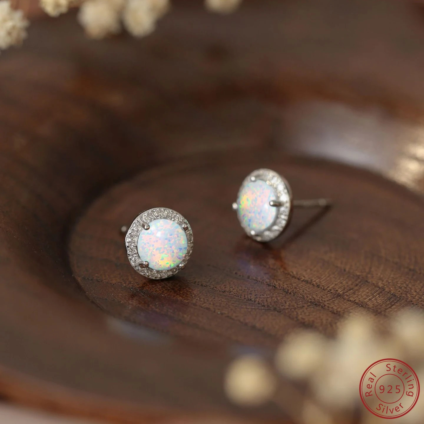 Europe and America selling 100% 925 sterling silver inlaid circular White Opal earrings fashion high-quality earrings 241226
