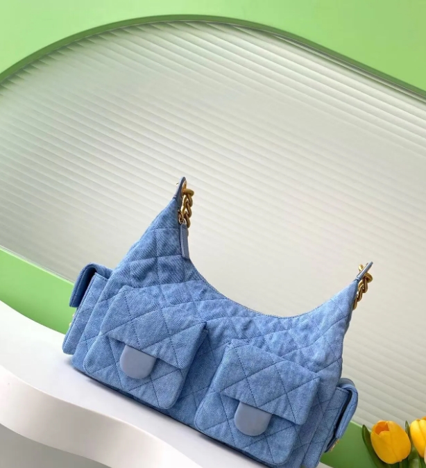 Designer bag with top-quality genuine leather HOho dual pocket design, elegant and casual metal chain, retro style, and large capacity 2025