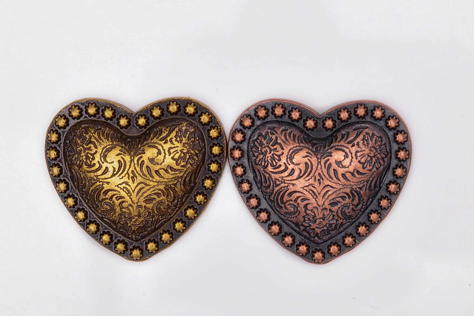 10Pcs Western Headstall Horse Tack Love Heart Antique Copper Floral Berry Saddle Leathercraft Conchos 1-1/8 Inches Screwback 241227