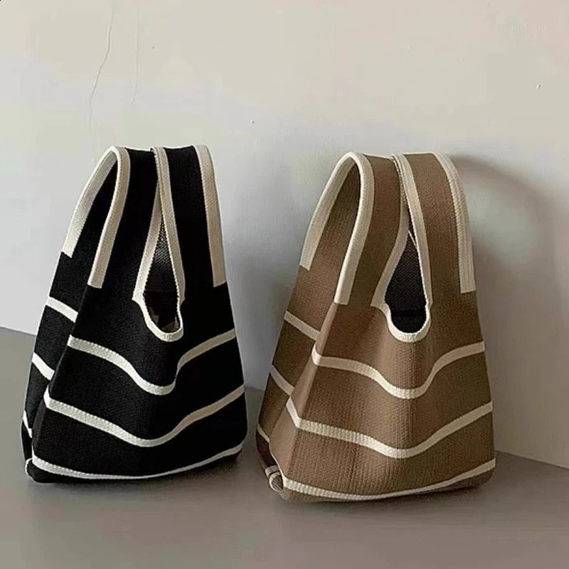 1Pcs Fashion Handmade Striped Yarn Knitted Woven Handbag Knot Wrist Bag Korean Casual Tote Reusable Shopping Bags 241225