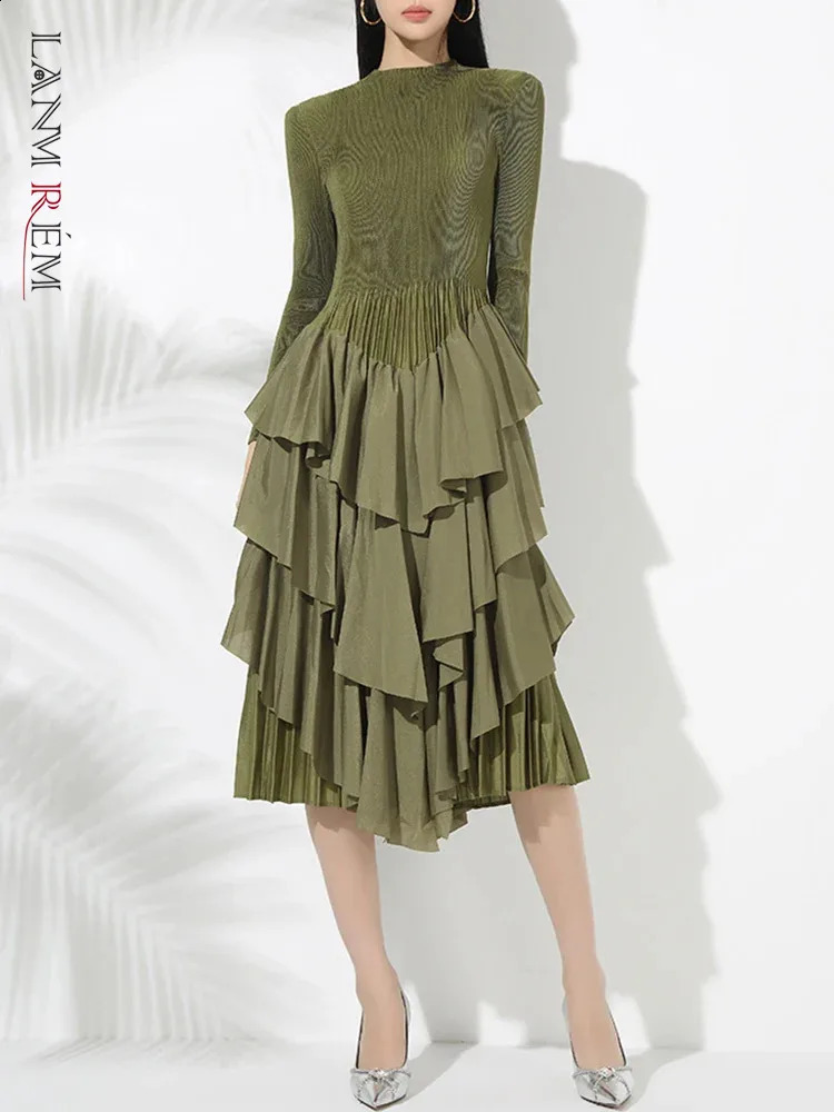LANMREM Elegant Pleated Mid Length Dress For Women Long Sleeves Irregular Ruffles Patchwork A-line Dresses Fashion 2VV2046 241223
