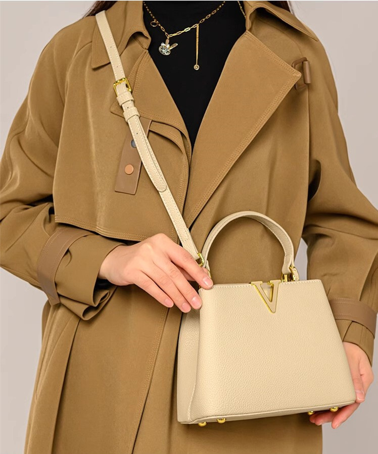 New Summer Versatile Women's Bag High-End Sense Exquisite Handbag Soft Leather Crossbody Commuter Bags Fashion