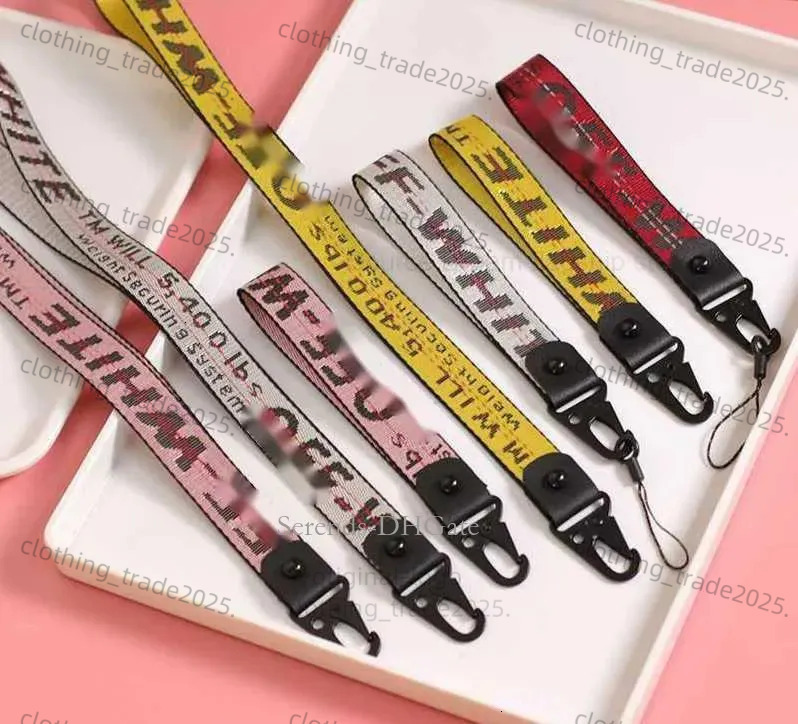 off white Key Chain Industrial Lanyard Long Keychain Yellow Nylon Strap Halter Fashion Lage Pendant Unisex Brand Designer Carved Alloy Buckle c00