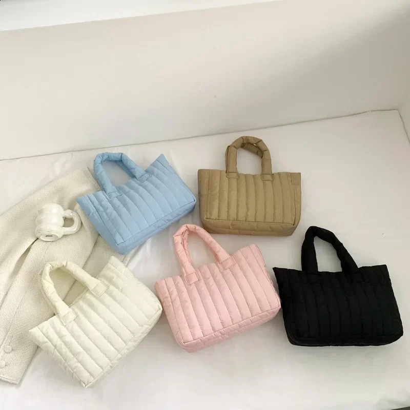 Ladies Solid Color Cotton Padded Bag Quilted Top-handle Bag Simple Messenger Bag Casual Large Capacity Female Handbag 241228
