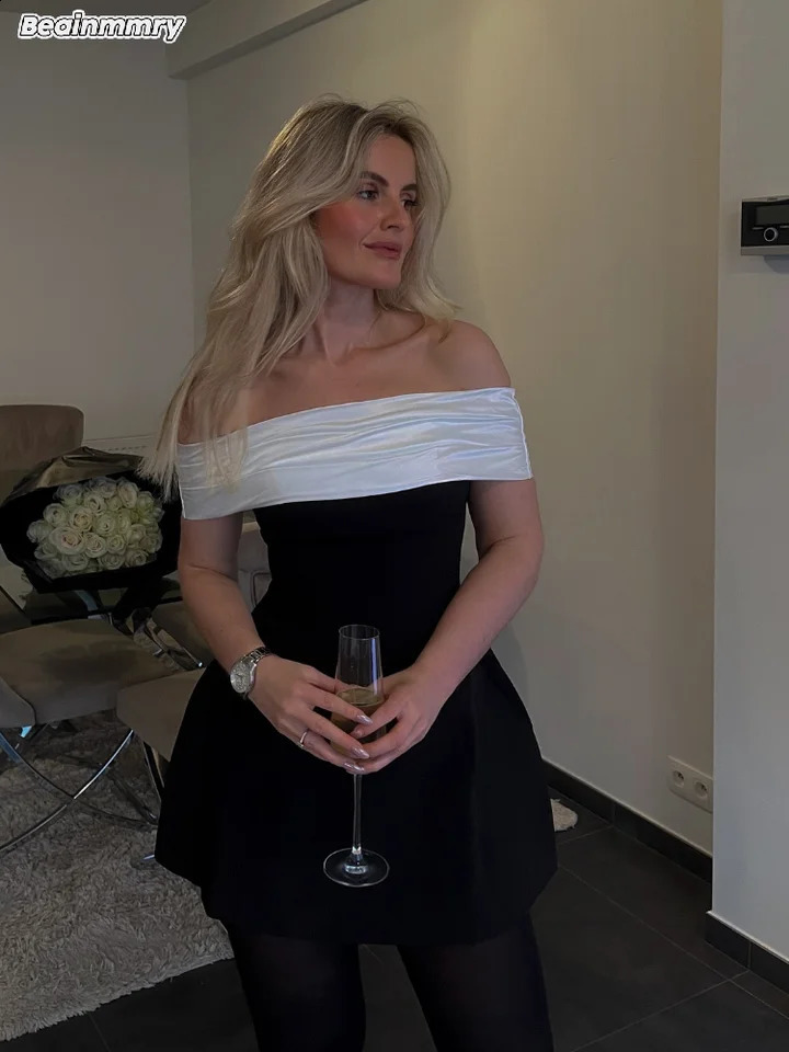 Elegant Strapless Back Big Bow Decoration Mini Dress Women Wrap Chest High Waist Sleeveless Backless Dresses Ladies Party Robes 241223