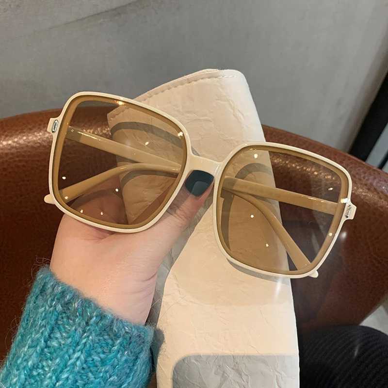 Square Sunglasses Woman Retro Vintage Gradient Sun Glasses Female Clear Lens Black White Oculos De Sol Glasses Women XJ241228