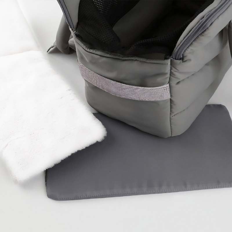 Original Handle For Puppy And Cat Winter Carrier Windproof Portable Pet Travel Bag With Warm Mat