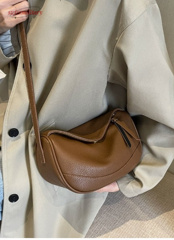 Bag for women 2025 autumn and winter new crossbody bag, casual small bag, sports shoulder bag, class commuting Japanese dumpling bag swissmilitary