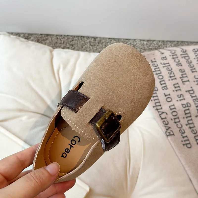 Childrens Apartment Fashion Childrens Casual Soft Leather Shoes Korean Retro Soft Lace Buckle Princess Breathable Womens Shoes W241228