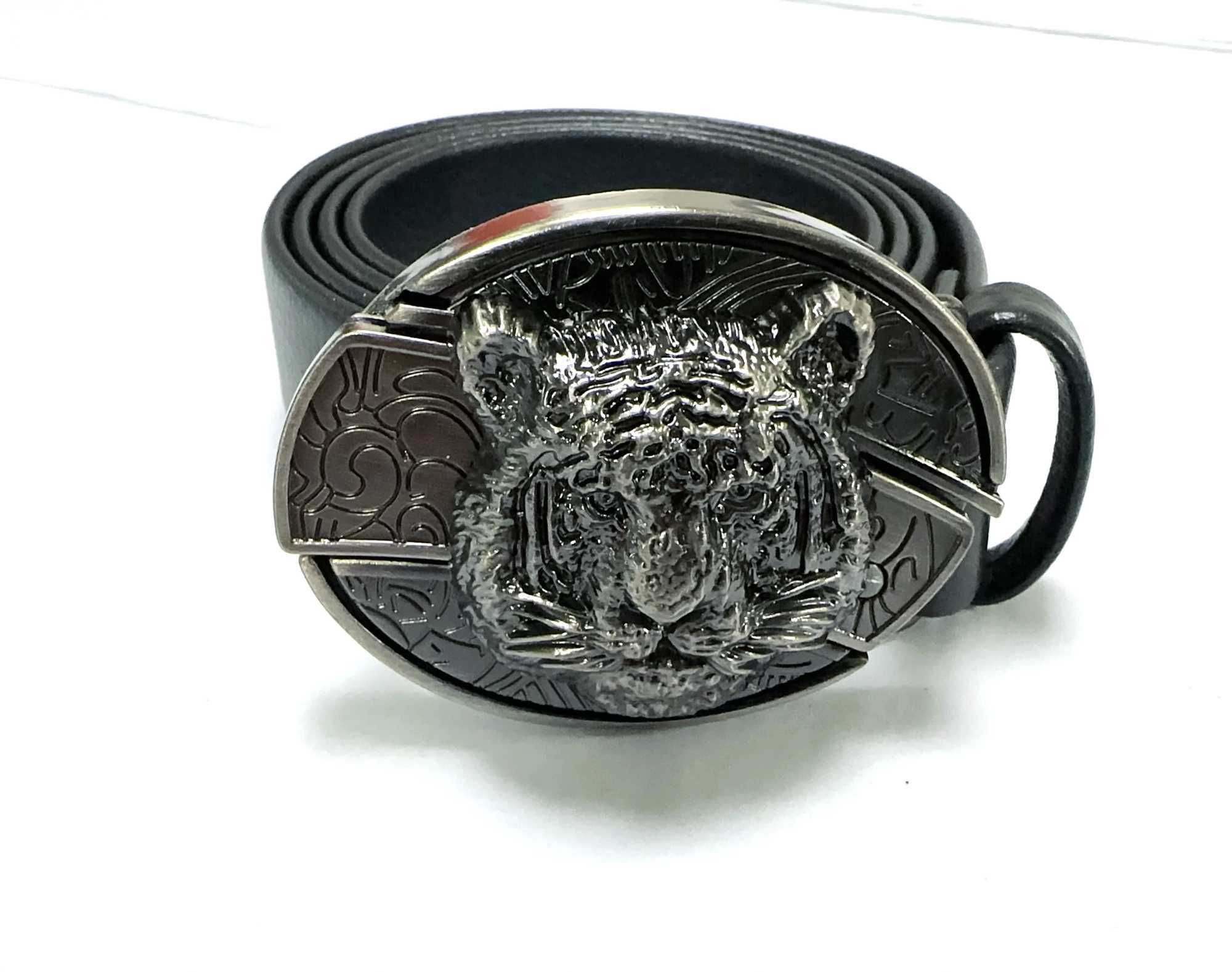 PU leather strap with retro alloy buckle Western style denim zinc alloy metal buckle used for waist belt replacement of clothing accessories W241228