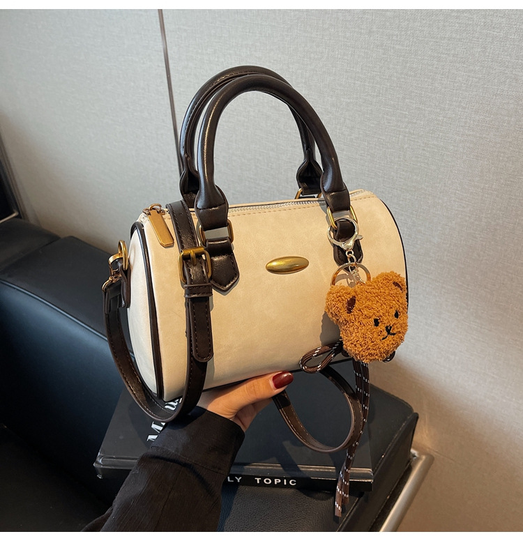 2025 Designer Free shipping new 3 Single Shoulder Bag for Women ladies flap Fashion crossbody black brown handbag Pillow bag