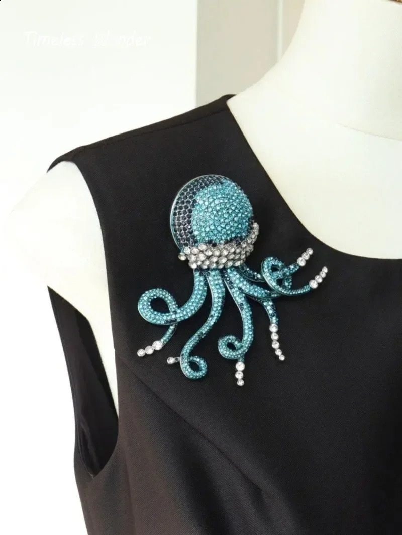 Timeless Wonder Retro Zircon Octopus Brooch Pins for Women Jewelry Runway Rare Gift Cute Top Rare Mix 5385 241227