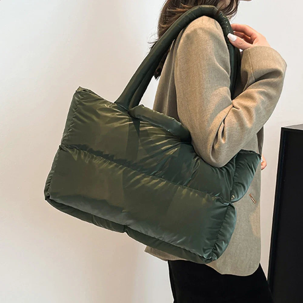 Winter Nylon Quilted Tote Bags for Women Puffy Space Cotton Shoulder Bag Autumn Warm Down Padded Handbag Shopper Purses 241227