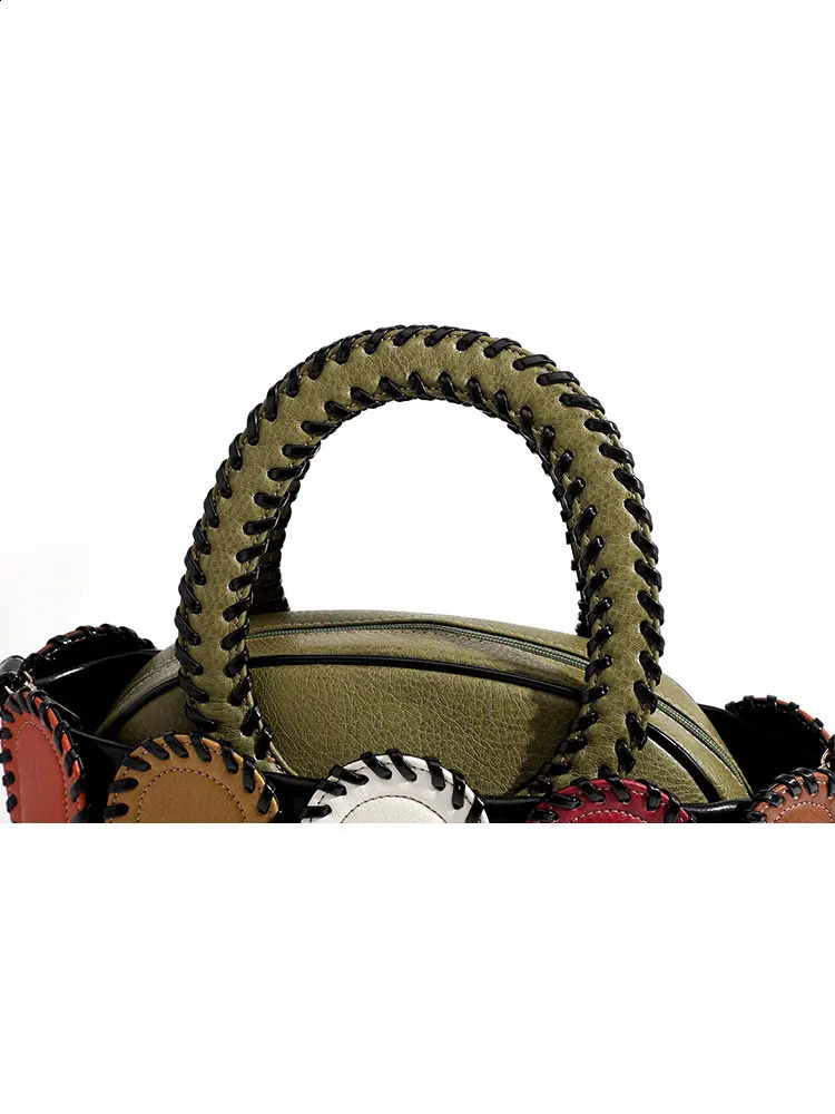 Fashion Womens Bag Women Handbags Multicolor Hand Wove Shoulder Bag High-end Leather Large Capacity Crossbody Send A Wallet 241227