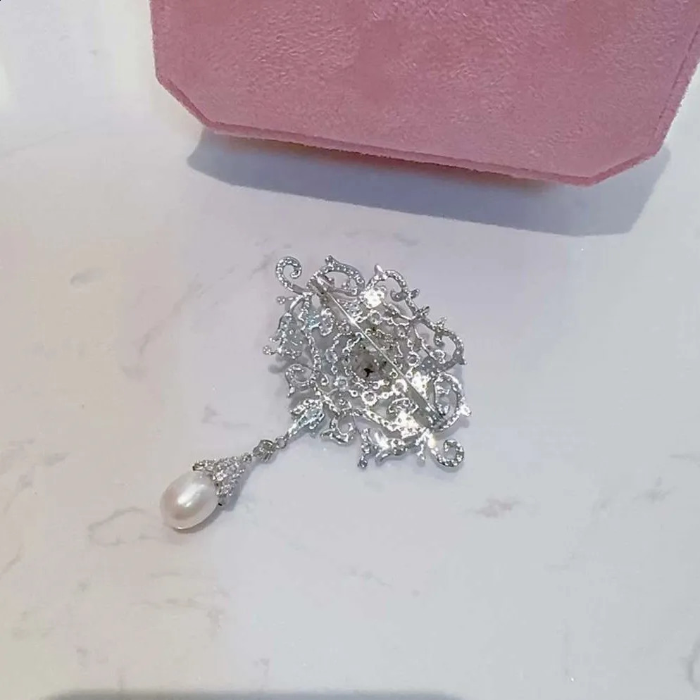 Super Beautiful Silver Court Atmosphere Chinese Style Brooch 9-10mm Natural High-quality Freshwater Pearl Brooch 241227