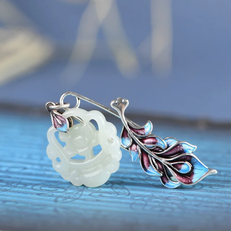 S925 Sterling Silver Brooches for Women Womens Fashion Enamel Peacock Feather Hollow Jade Flower Pin Corsage Wholesale 241227