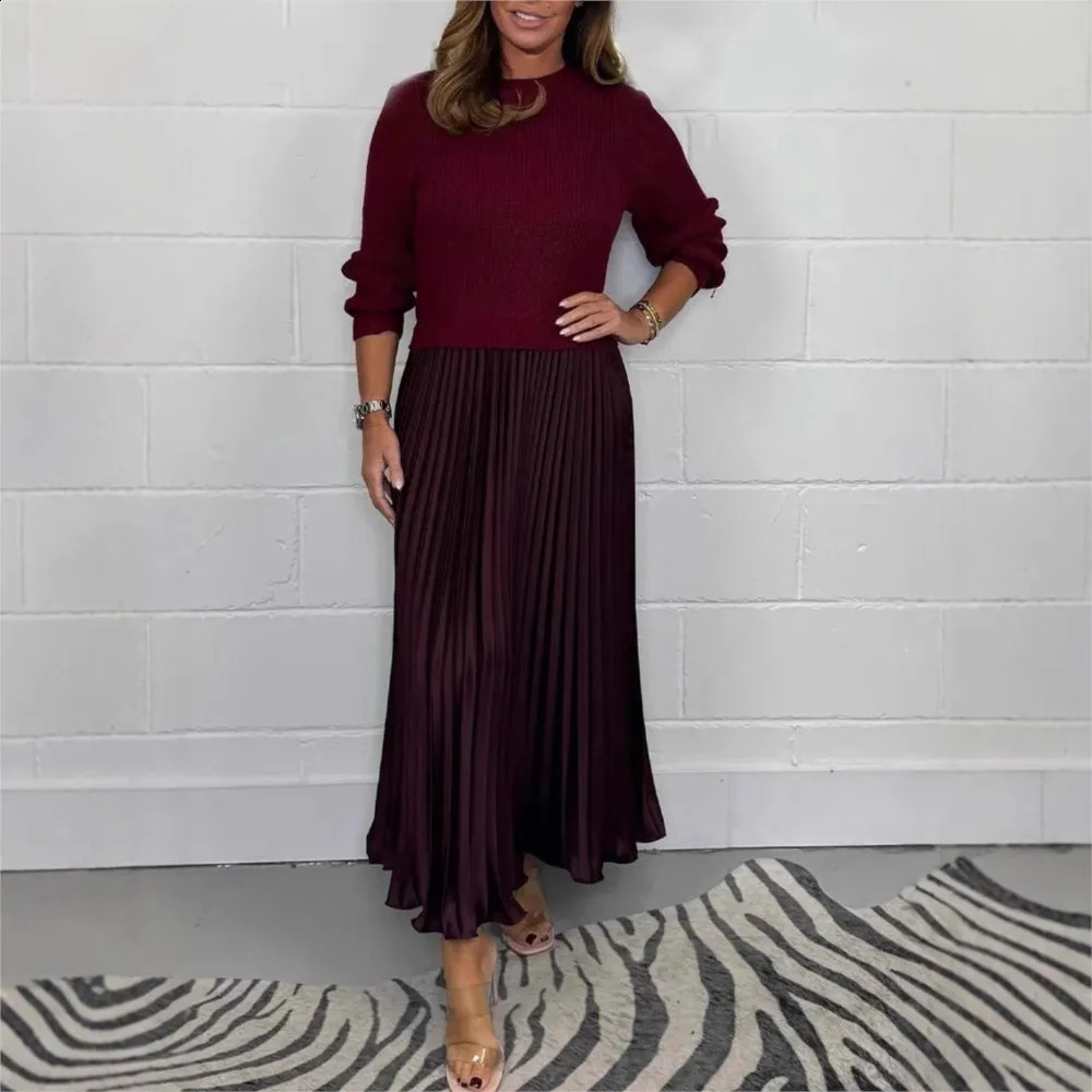 Fashion Knit Color Matching Long Sleeved Womens Dresses Autumn And Winter Elegant Lady Pleated Knitted Female Dresses 241224