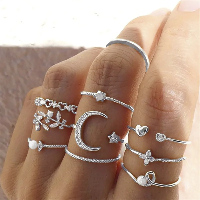 Silver Color Crystal Rings Set for Women Cubic Zirconia Moon Flower Heart Finger Wedding Female Fashion Jewelry 241225