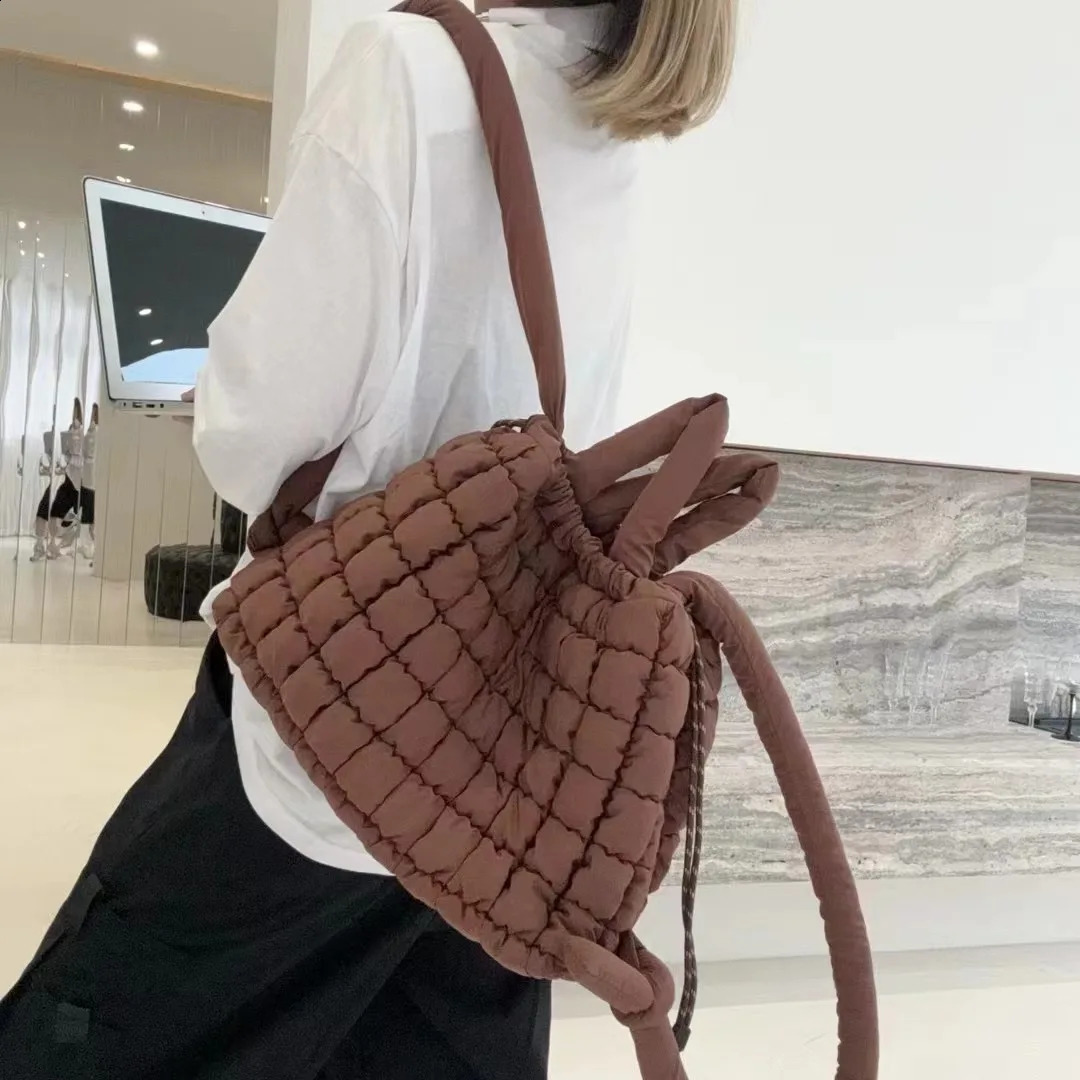 Winter Nylon Quilted Shoulder Bag Cotton Padded Backpack Plaids Down Space Bags for Women Handbags Puffy Crossbody Bags Tote 241227