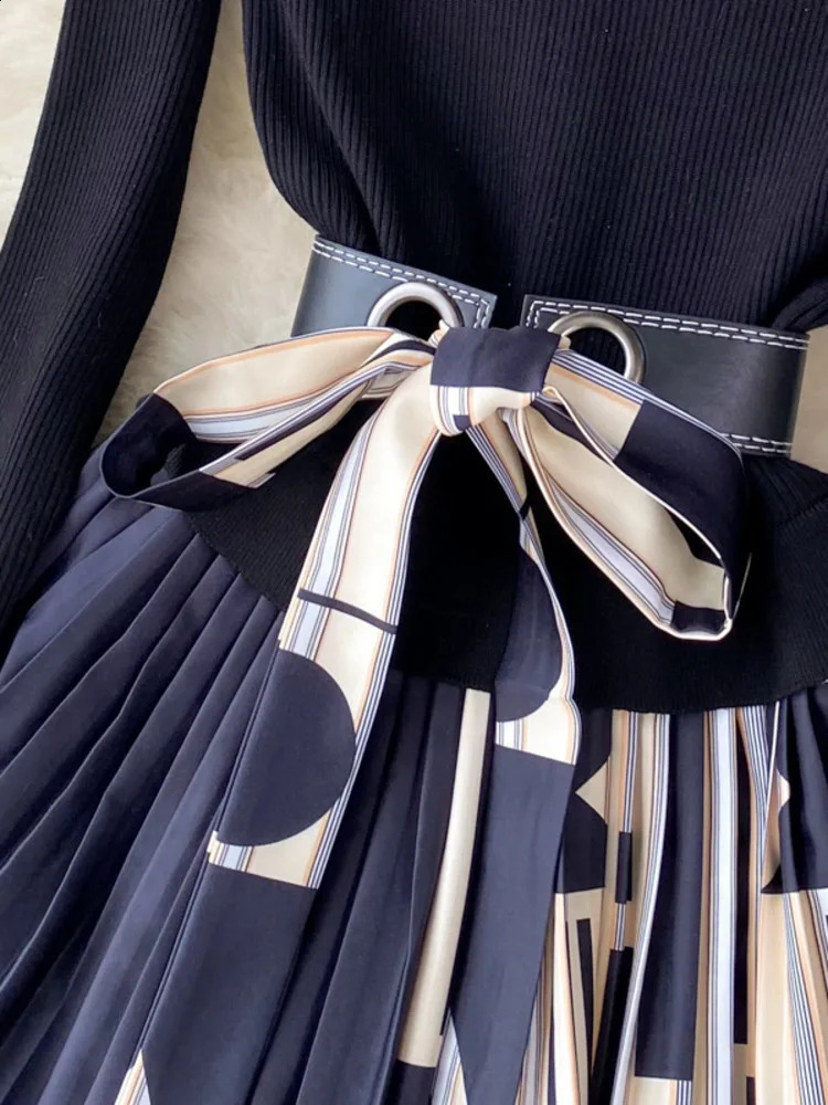 XFPV Women Light High Waist Print Patchwork Belt Aline Dresses Stand Collar Knit Vestidos Spring Summer 2025 SM10681 241228