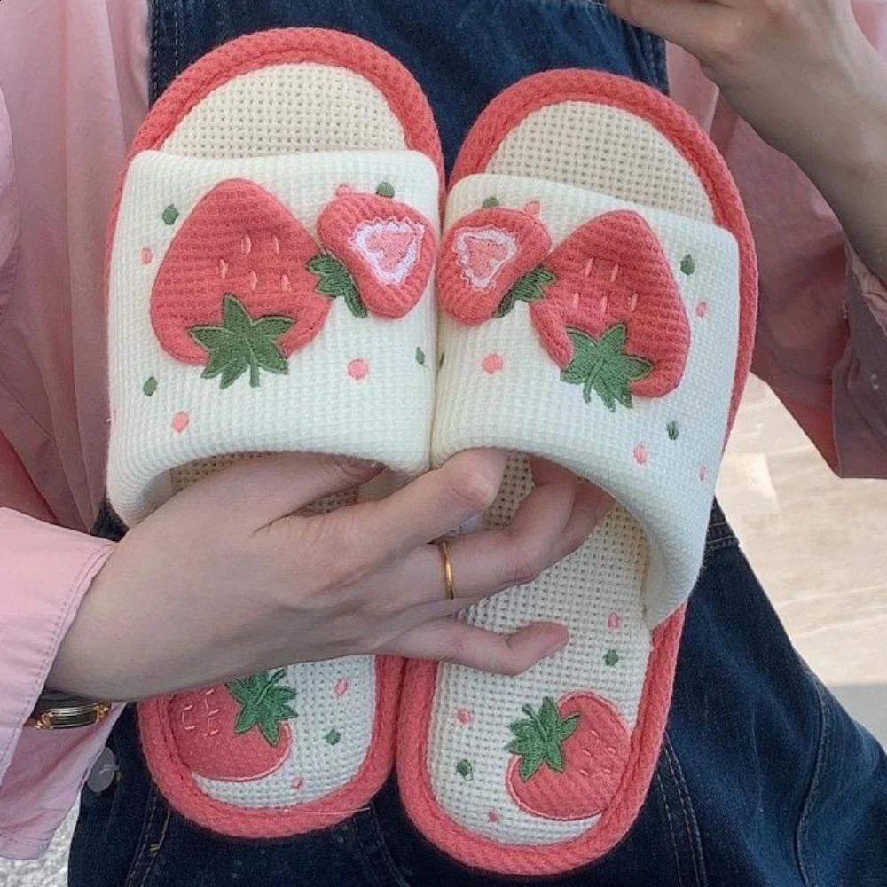 Fashion Soft Ladies Casual Cute Strawberry Pattern n Comfortable Female Linen Home Slippers 241223