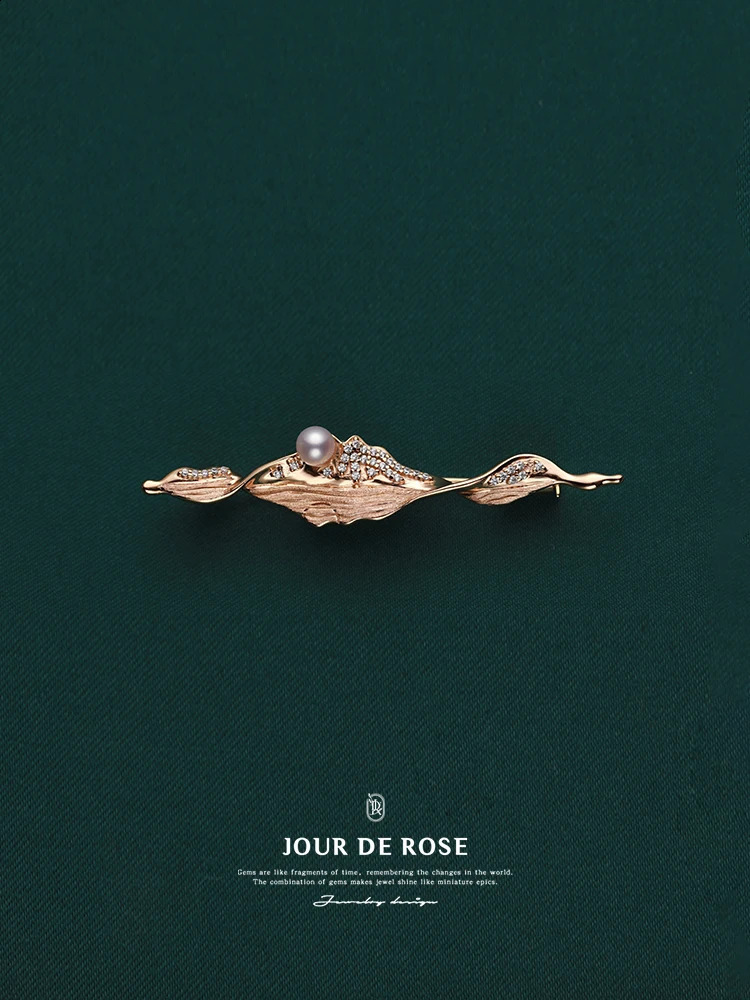 Mountains and Shadows original n retro natural pearl sterling silver gold-plated exquisite temperament brooch female 241227