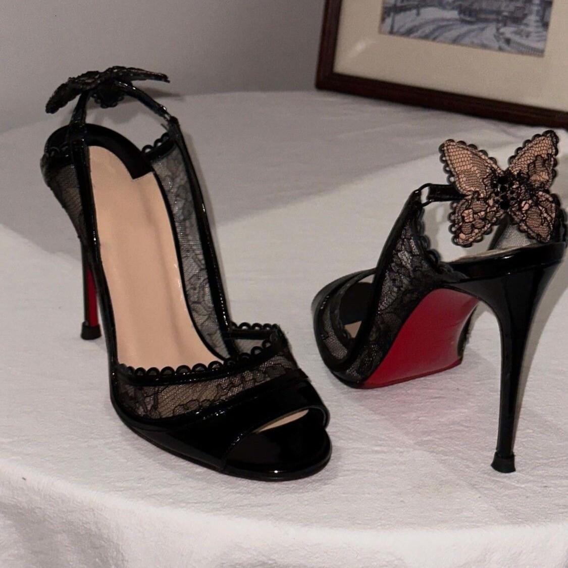 Lace Red Soled High Women's Slim Heels, Spring/Summer 2025 New Style, Hollowed Out Sexy Wedding Shoes, Black Patent Leather Fish Mouth Single Sho