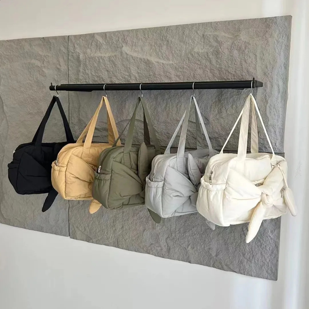Quilted Bow Tote Bags for Women Cotton Padded Shoulder Bag Nylon Space Down Handbags Bag 2025 Pad Shopper Purses 241227