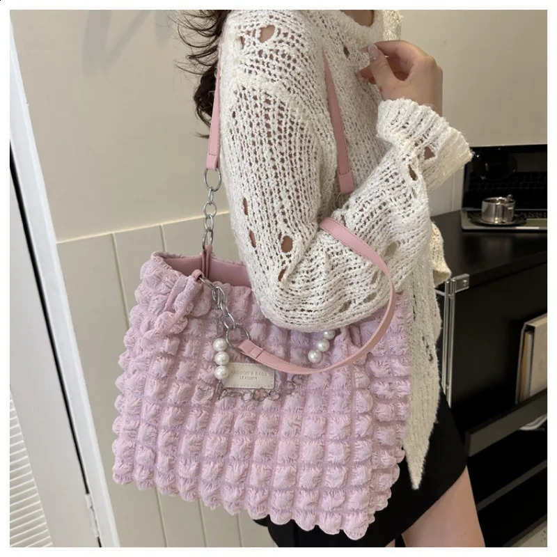 Folded Shoulder Womens Large-capacity Casual Bubble Tote Fashion Chain Womens Bag Shoulder Bag Women Handbag 241228