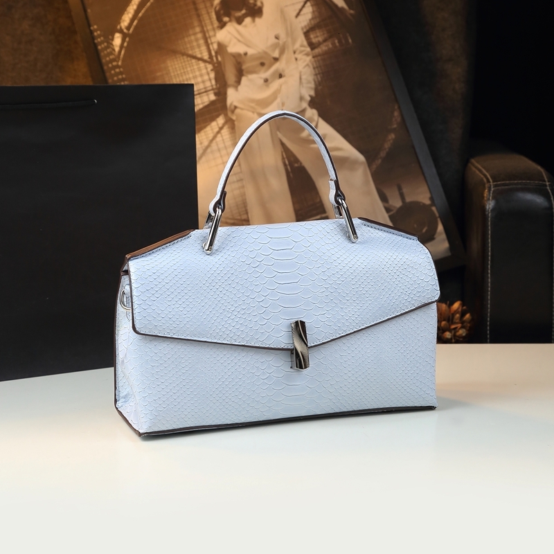 2024 New Genuine Leather Women's Handbags Fashion Shoulder Light Snake Print Small Mother Bag Crossbody Bags