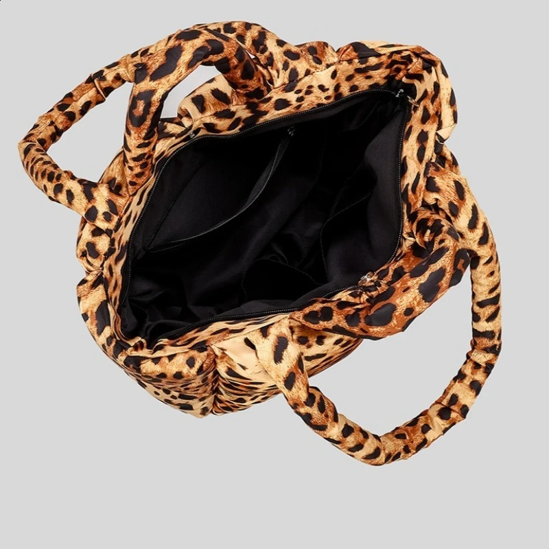 Women Leopard n Puffy Handbag Large Capacity Quilted Space Down Feather Padded Cotton Tote Bag Winter Warm Shopping Purse 241227