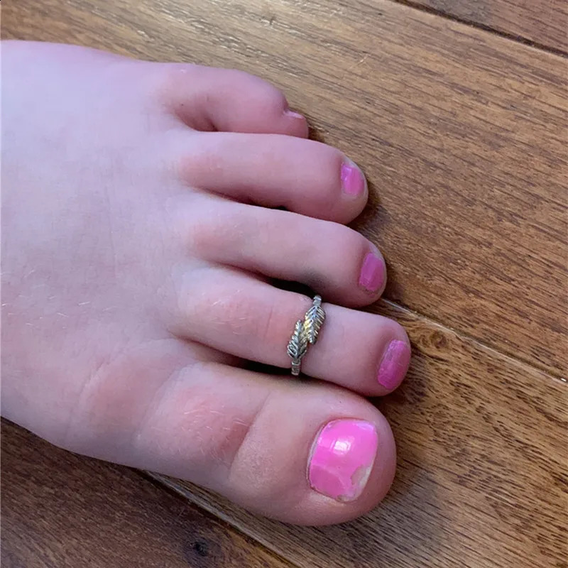 12Pcs Open Toe Rings for Women Foot Finger Ring Summer Beach Sandals Toering Set Barefoot Jewelry anillos para pies de mujer 241225