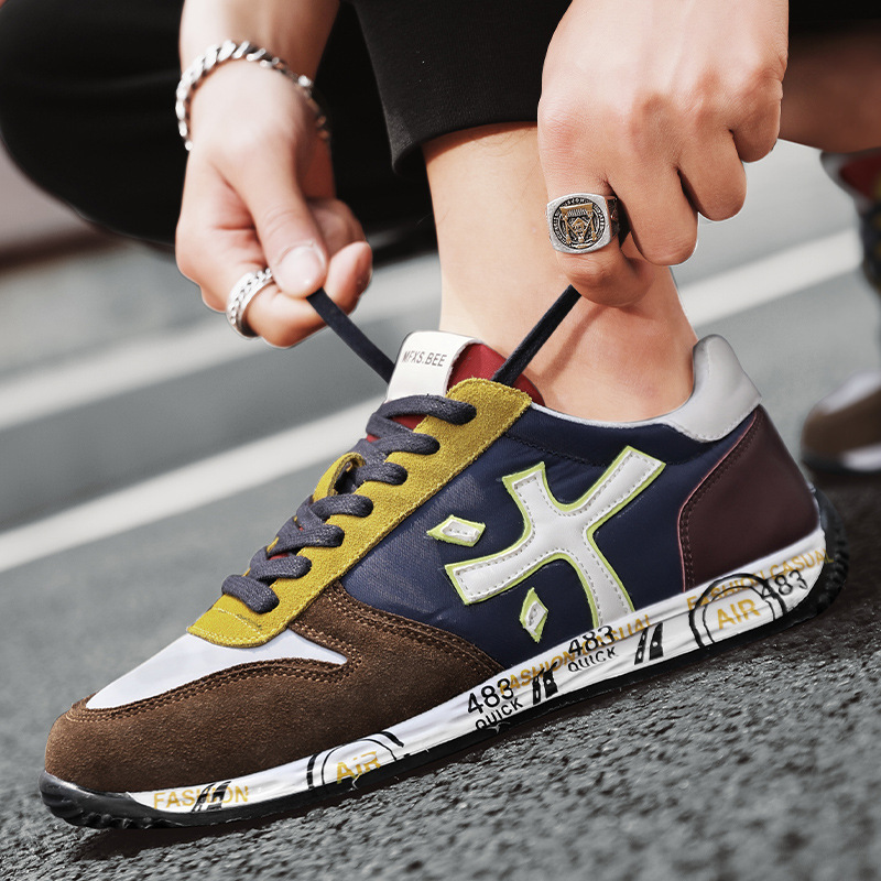 2025 spring and autumn new super fire running shoes for men retro outdoor light sports casual shoes network red burst all the fashion board shoes